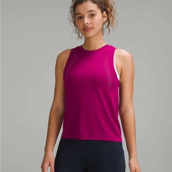 Lululemon | Perforated Training Tank Too| Size 4 - Picture 3 of 6